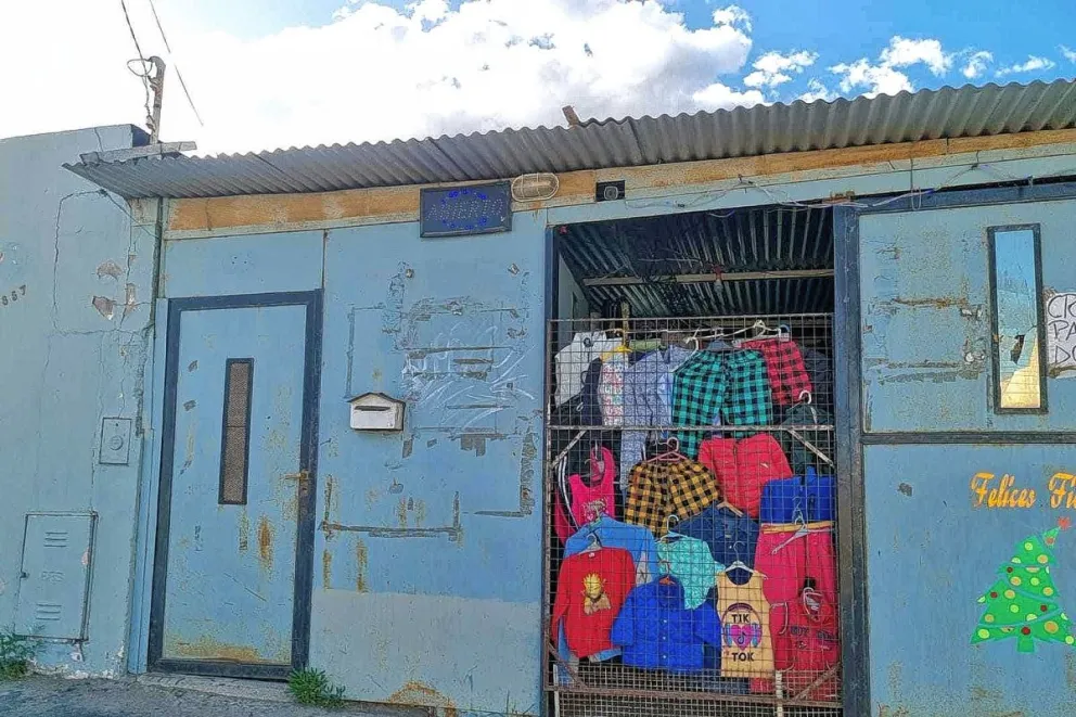 “Manos y manitas solidarias CR” ayuda a carenciados y asiste a animales callejeros para curarlos y darlos en adopción