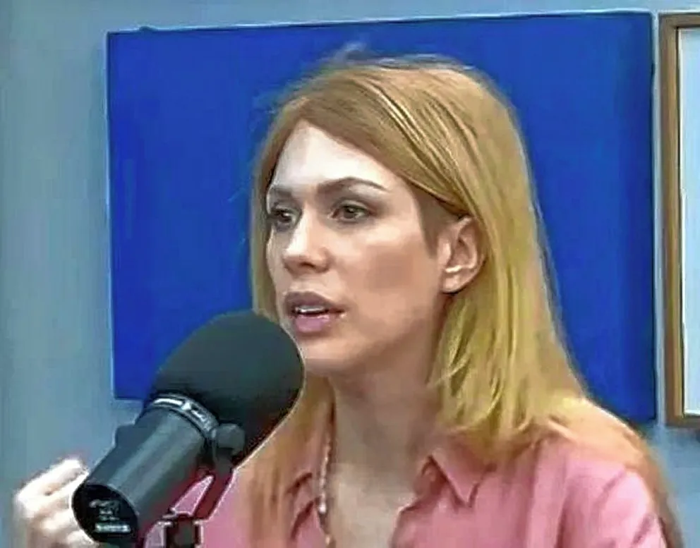 Insólita propuesta de ley de una candidata de Milei para renunciar a la paternidad