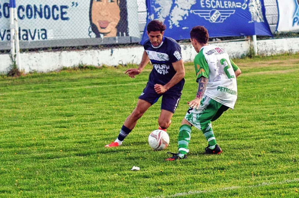 Jorge Newbery al frente