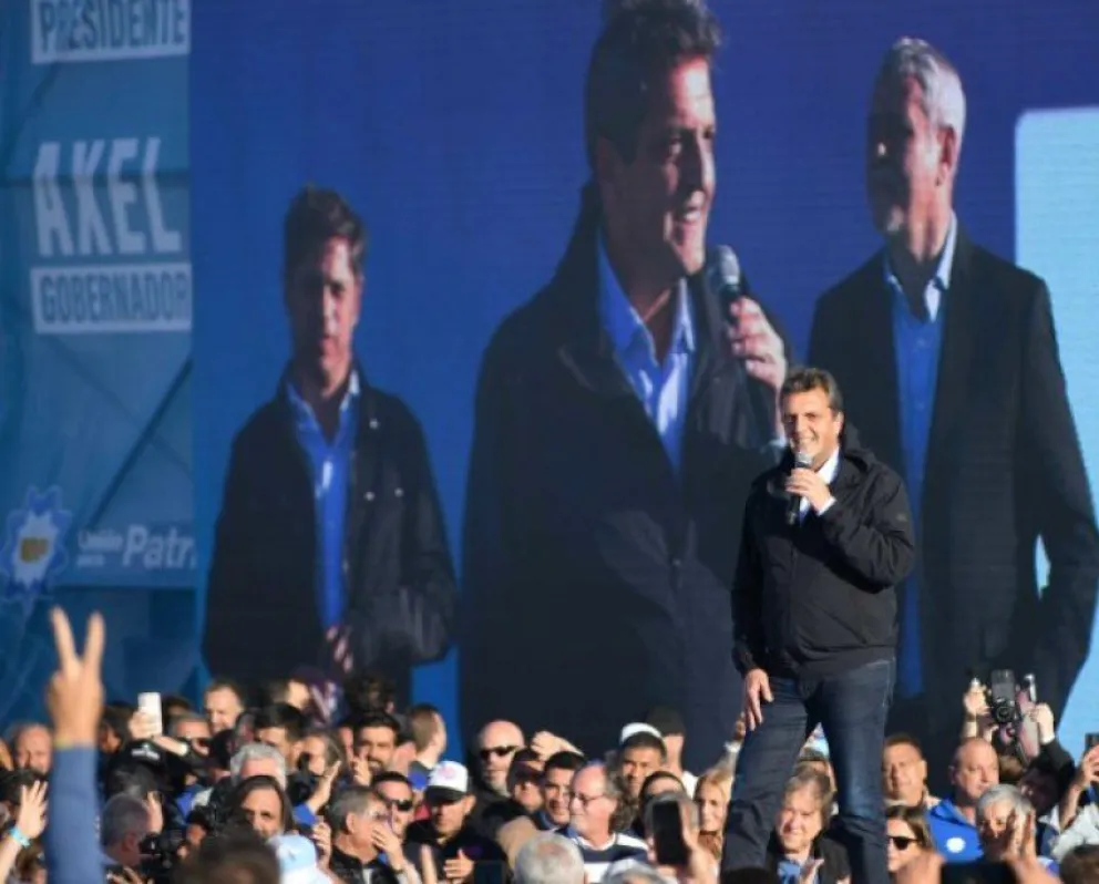 Massa rechazó las críticas de Bullrich y defendió la publicidad en el transporte público por los subsidios