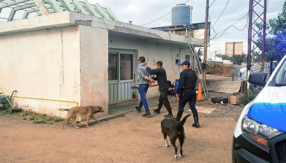 Tarde de viernes con mala suerte para varios ladrones que cayeron presos en diversas comisarías