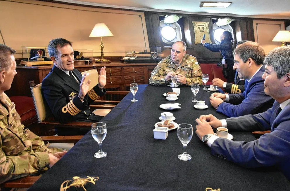 Luque: “Es un momento muy lindo para que los comodorenses  puedan conocer uno de los íconos que tiene nuestra Patria”