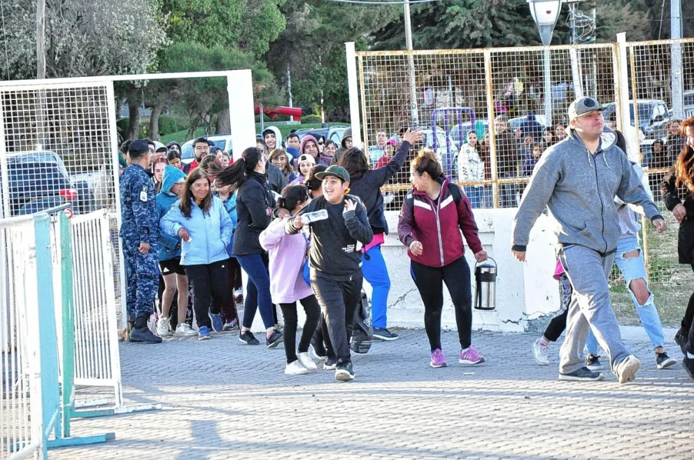 La visita del buque escuela generó gran expectativa en la comunidad