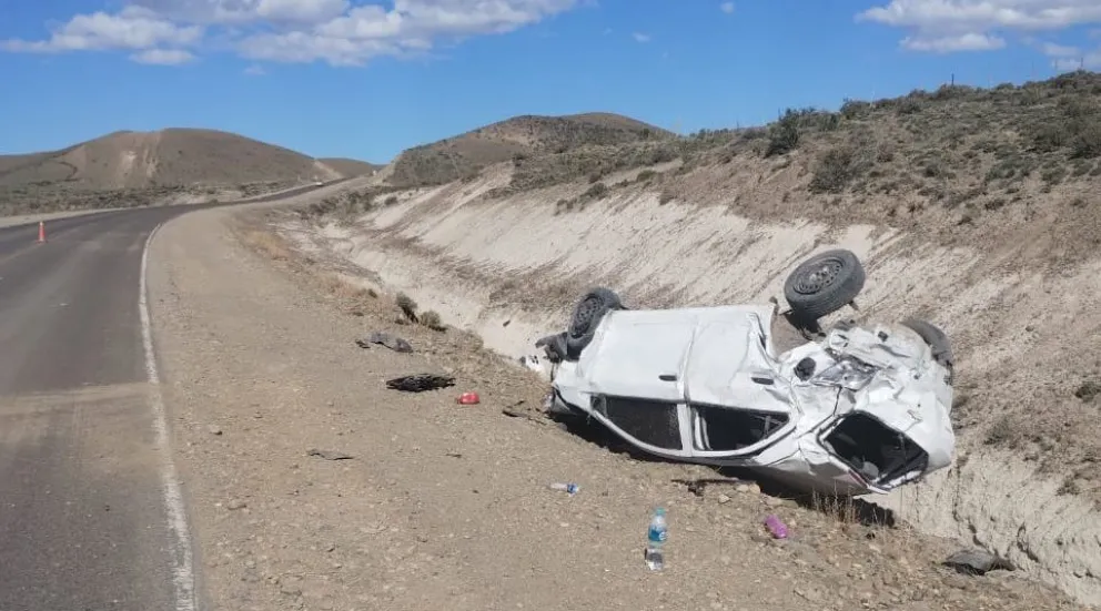 Dos mujeres fueron trasladadas al hospital tras un vuelco en Ruta 26
