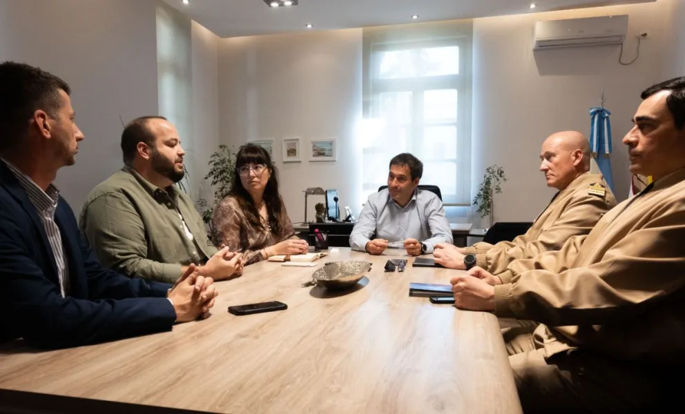 Luque se reunió con referentes de Prefectura para potenciar la pesca artesanal