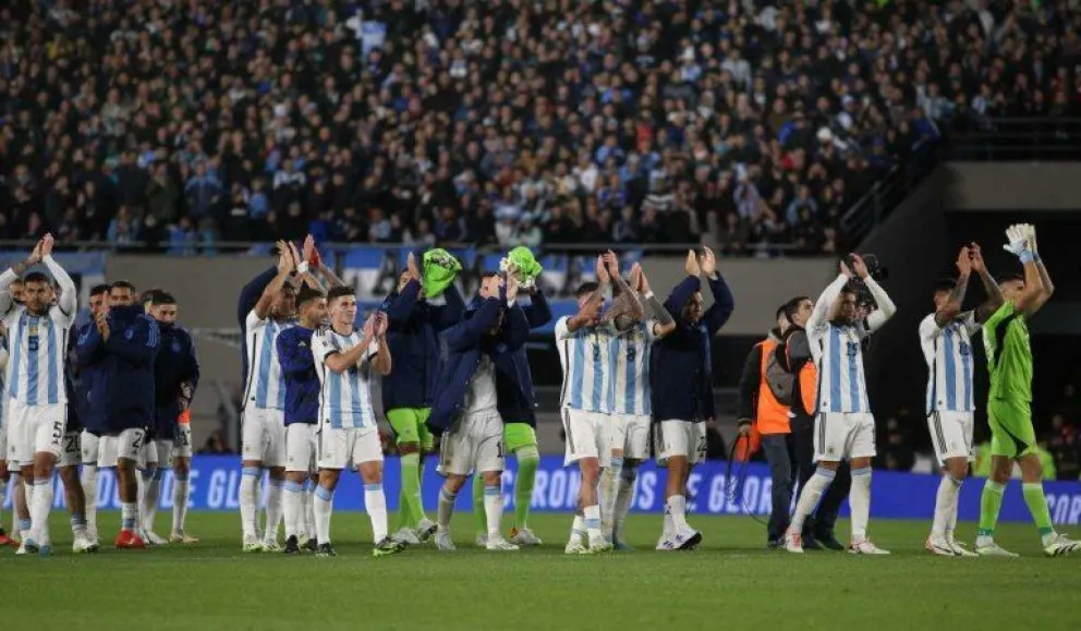 La Selección argentina sigue primera en el ranking FIFA