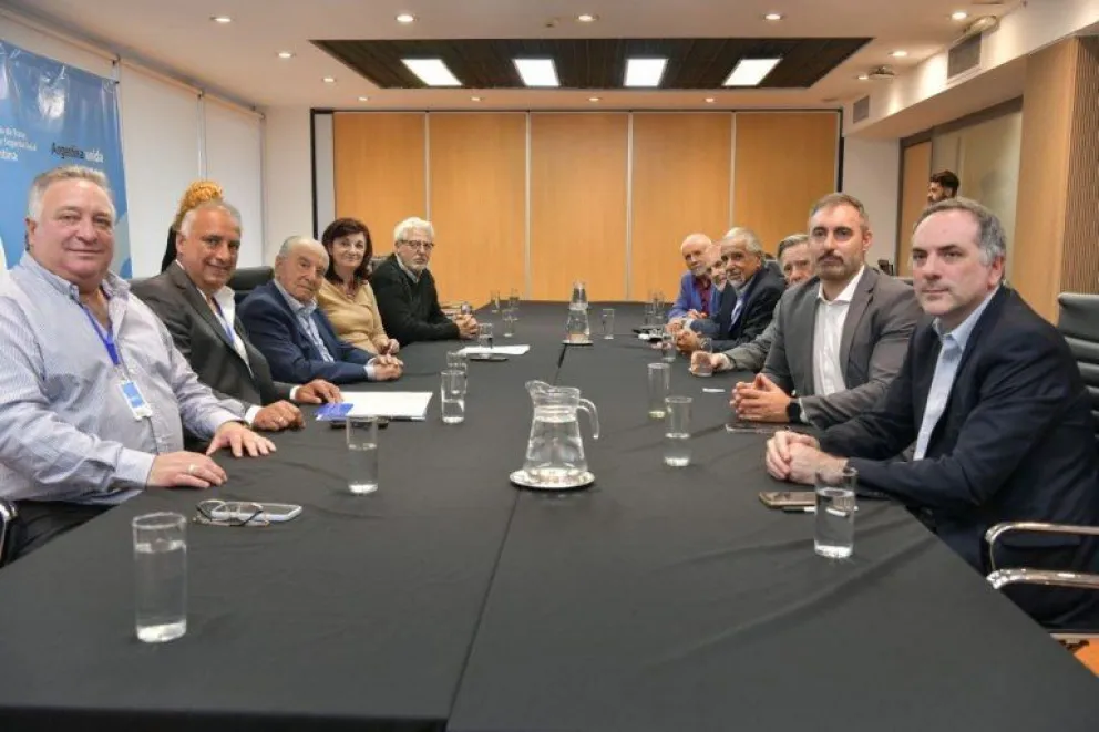 El sindicato de Comercio arregló una súper paritaria y le mete presión al plan Massa contra la inflación