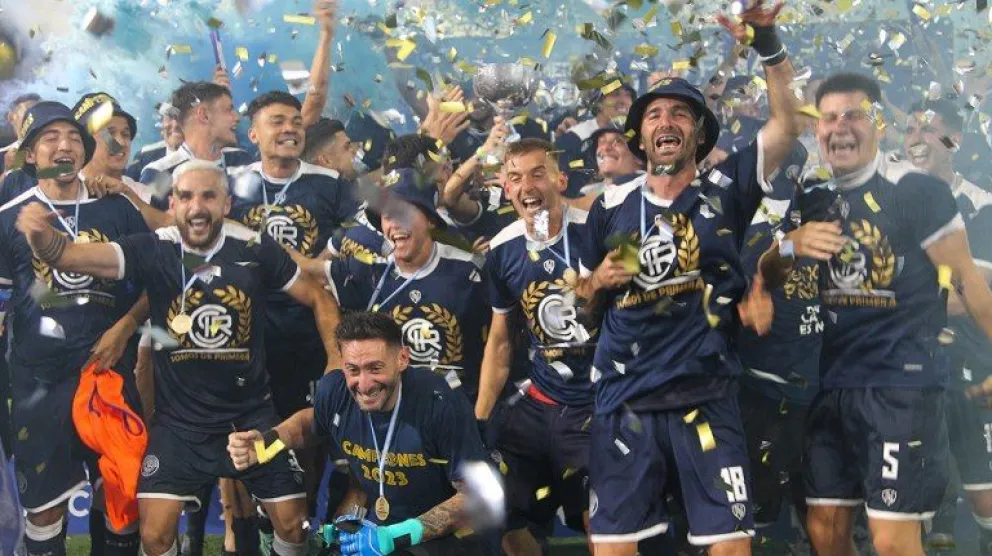Independiente Rivadavia hizo historia: jugará en la Primera División tras 41 años