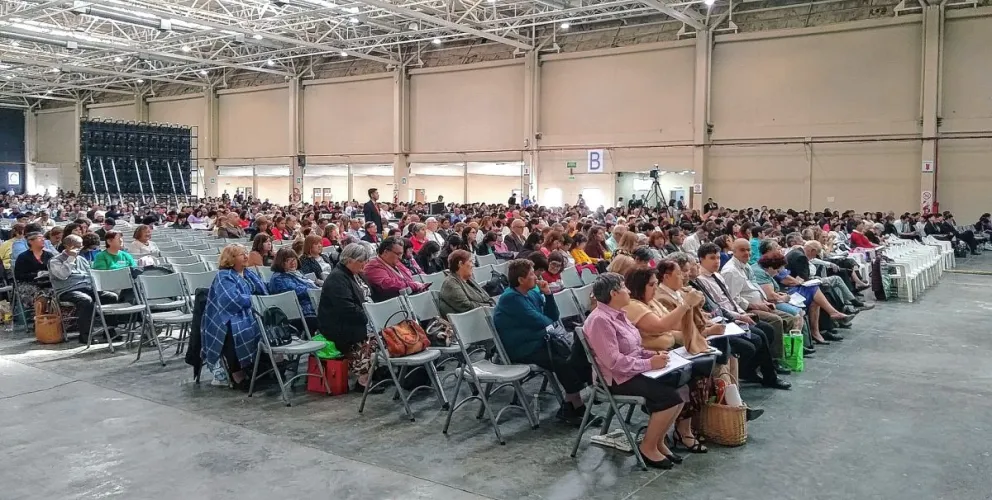 Comenzó la Asamblea Regional de los Testigos de Jehová que se extenderá hasta mañana domingo