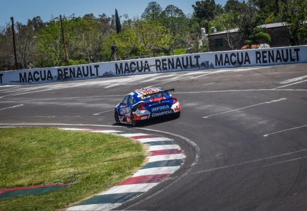Montenegro y Santero, los ganadores del TC2000 en Paraná