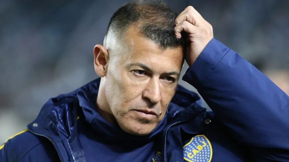 Jorge Almirón presentó su renuncia como entrenador de Boca