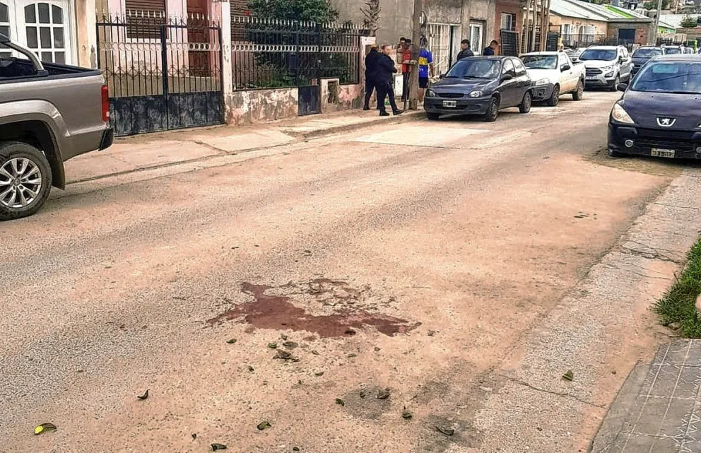 Por robar caja de herramientas de un auto estacionado lo corrieron, lo alcanzaron y le propinaron una fuerte golpìza