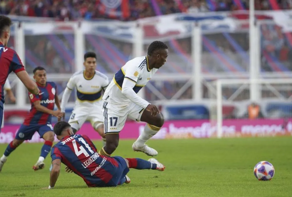 Boca visita a San Lorenzo en medio de un clima complicado tras perder la Copa Libertadores