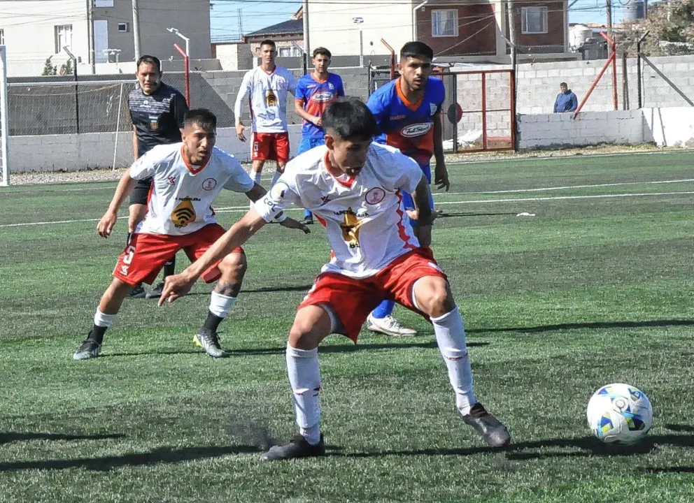 Huracán ganó y es único líder de la Zona “B”
