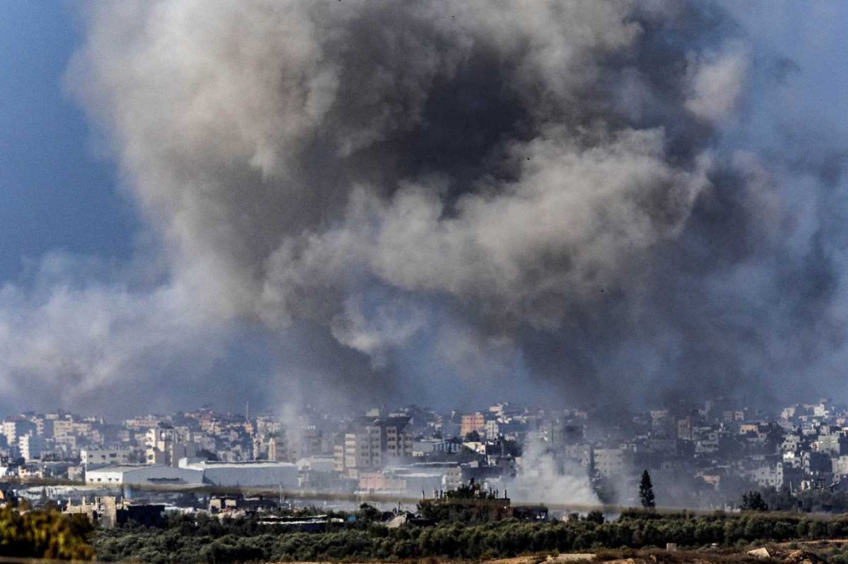 Máxima tensión en Gaza por el bombardeo al hospital Al Shifa, que alberga a miles de refugiados