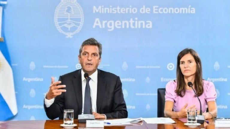 Los jubilados que cobran la mínima recibirán un bono de $55 mil en diciembre y los haberes subirán 20,87%