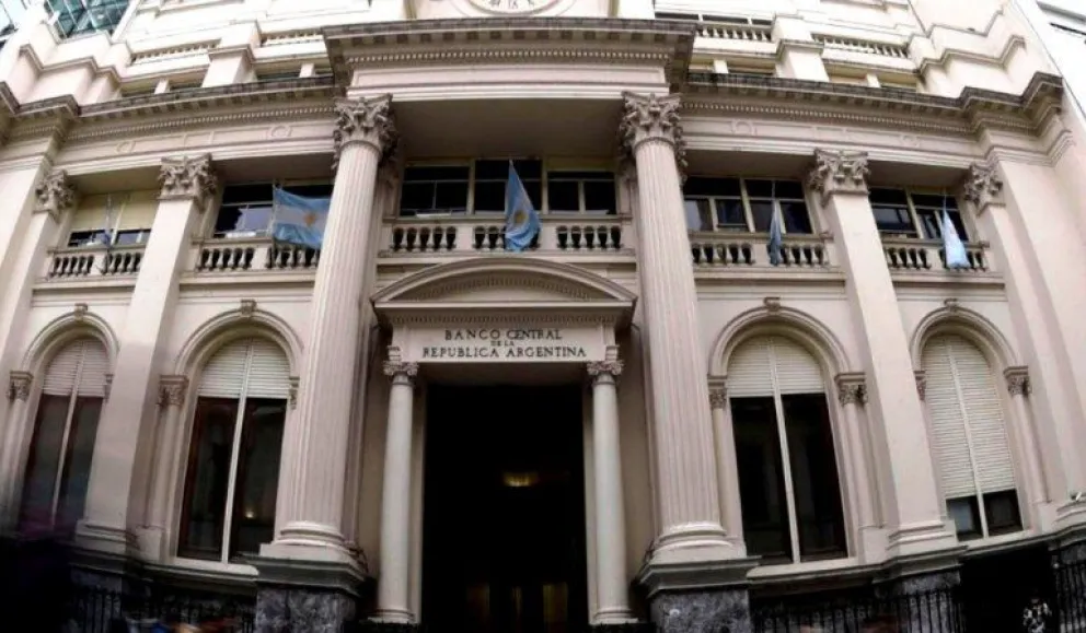 Por la alta inflación, el Banco Central prevé emitir billetes de $20.000 y $50.000