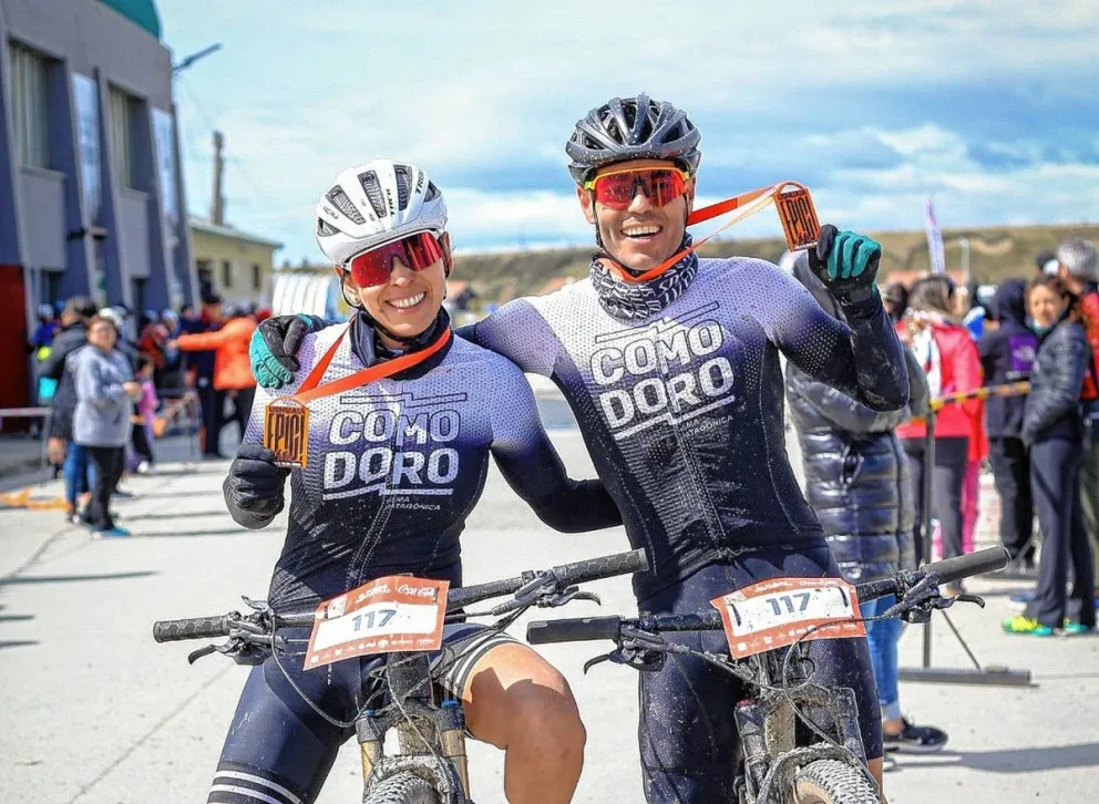 Marcia Larrauri y Martín Bravo ganaron la medalla de oro en la Ushuaia Epic