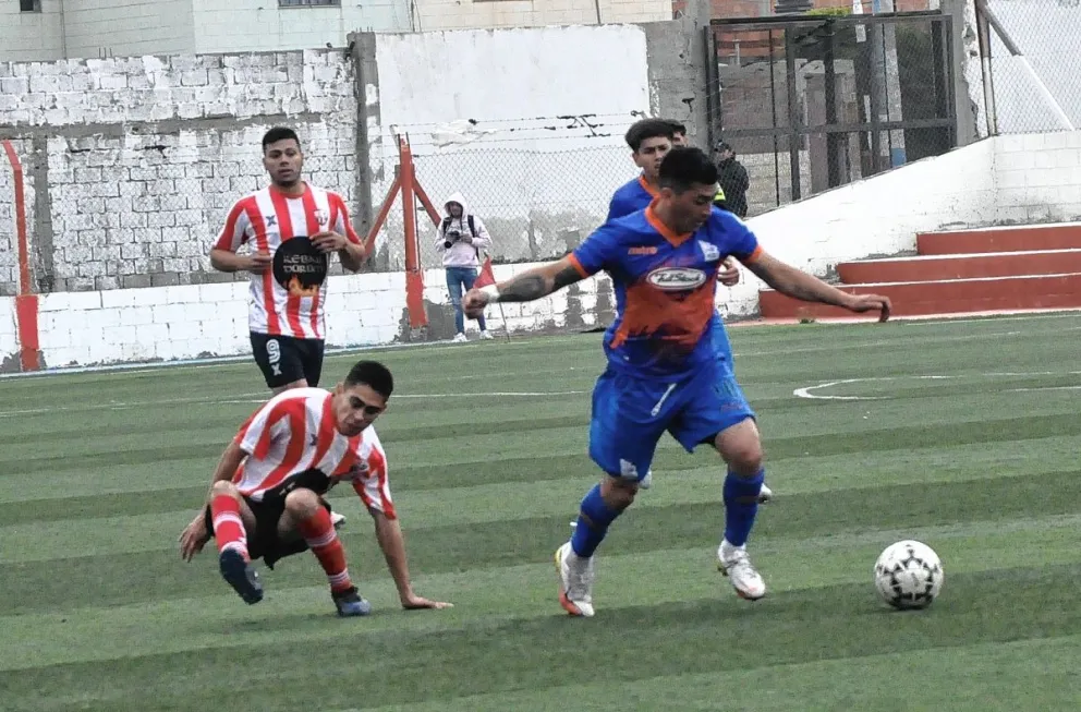 C.A.I. goleó y es líder en la Zona B