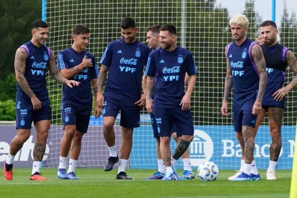 Selección Argentina: tras la derrota ante Uruguay, el equipo entrenó pensando en Brasil