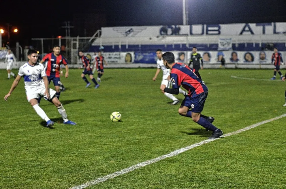 Newbery y Huracán buscan ser líderes otra vez