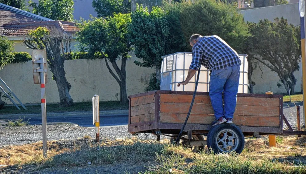 La vuelta de los “cargaderos de agua”