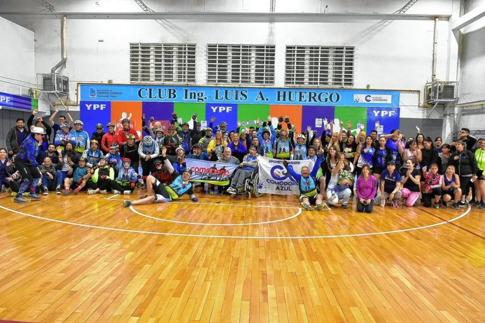 Campaña “Noviembre Azul” de prevención de cáncer en hombres