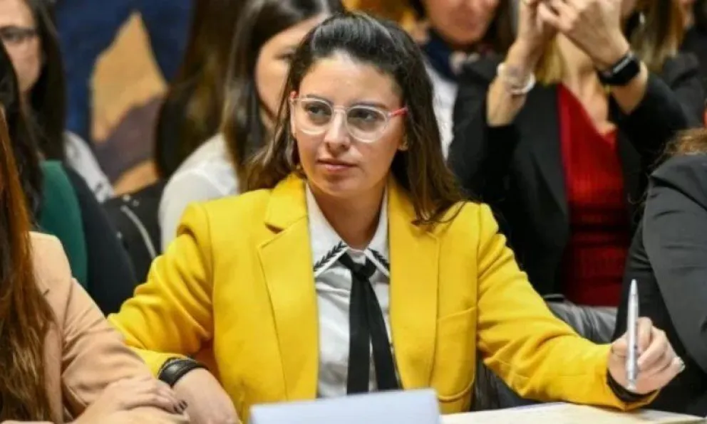 El Ministerio de la Mujer sigue engrosando su planta permanente a pesar de la derrota electoral