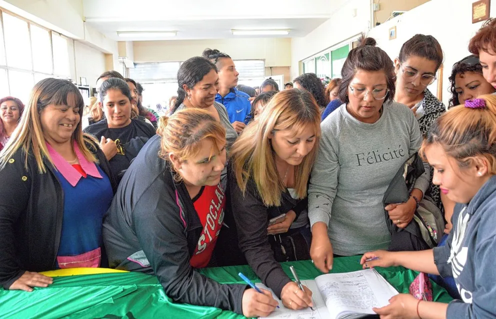 ATE permanecerá de paro hasta mañana pero la próxima semana no habrá medidas de fuerza