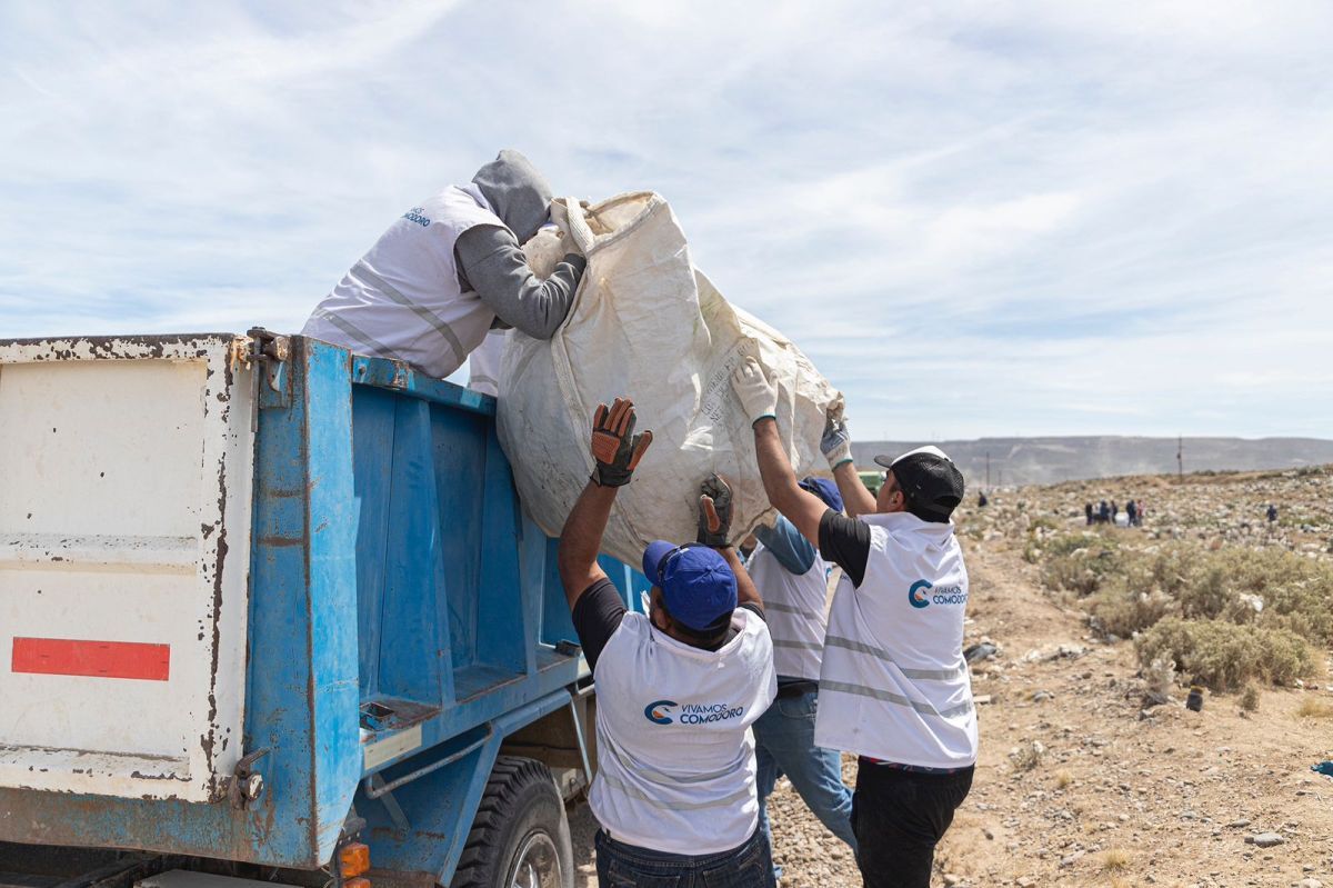 El Municipio avanza en tareas de saneamiento en la escombrera sur