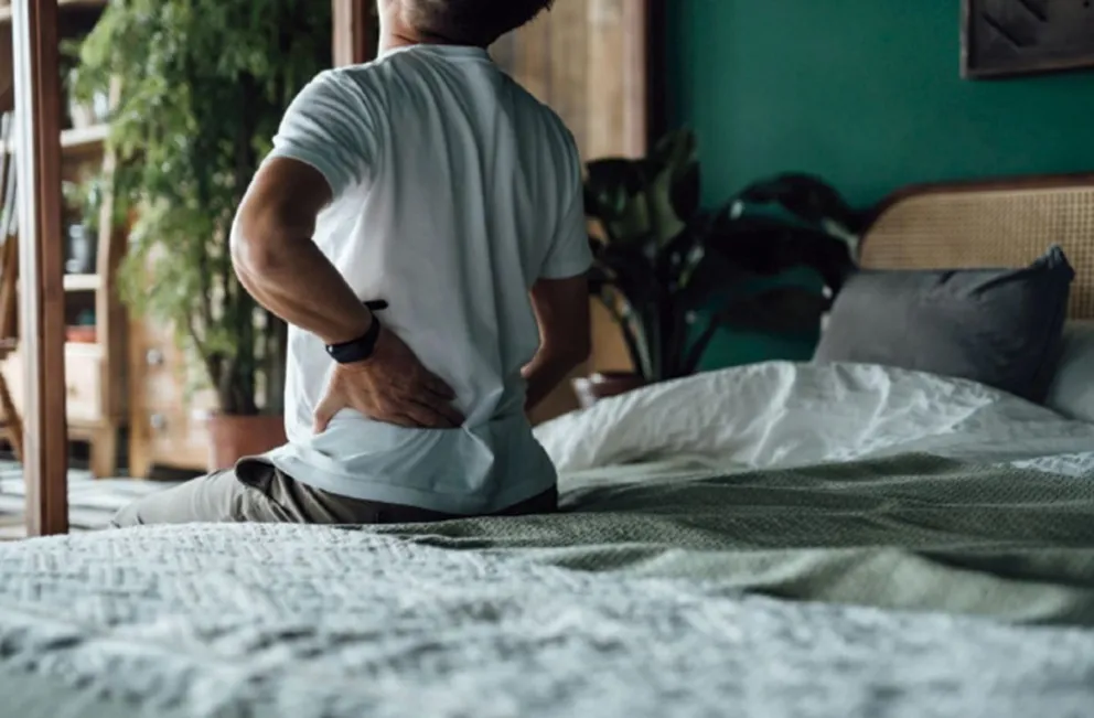 La lumbalgia y nuestra posición al dormir