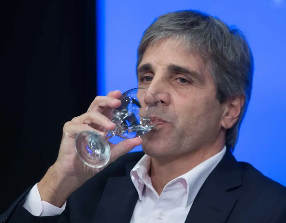 Caputo sobre el acuerdo con el FMI: “Puede haber volatilidad, pero no un cimbronazo”