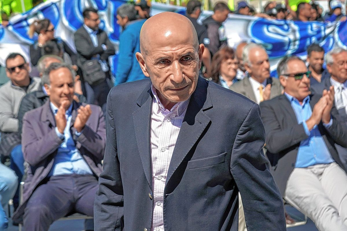 Llugdar: “Acordamos una gratificación del 13,1% para noviembre y diciembre”