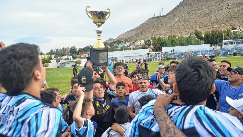 General Saavedra vibró con el grito de campeón!!