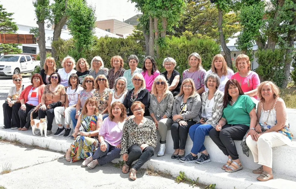 En un emotivo encuentro, exalumnas del Instituto María Auxiliadora celebraron 50 años de egresadas