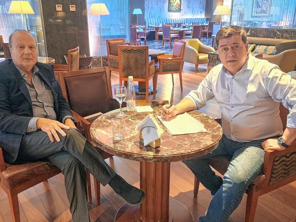 César Treffinger se reunió con Guillermo Ferraro, ex integrante del gobierno de Mauricio Macri y futuro ministro de Infraestructura de Javier Milei