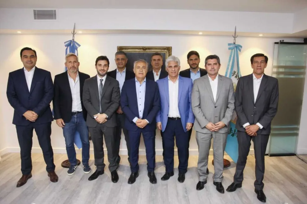 Con el pago del aguinaldo en la mira, habrá cumbres de gobernadores
