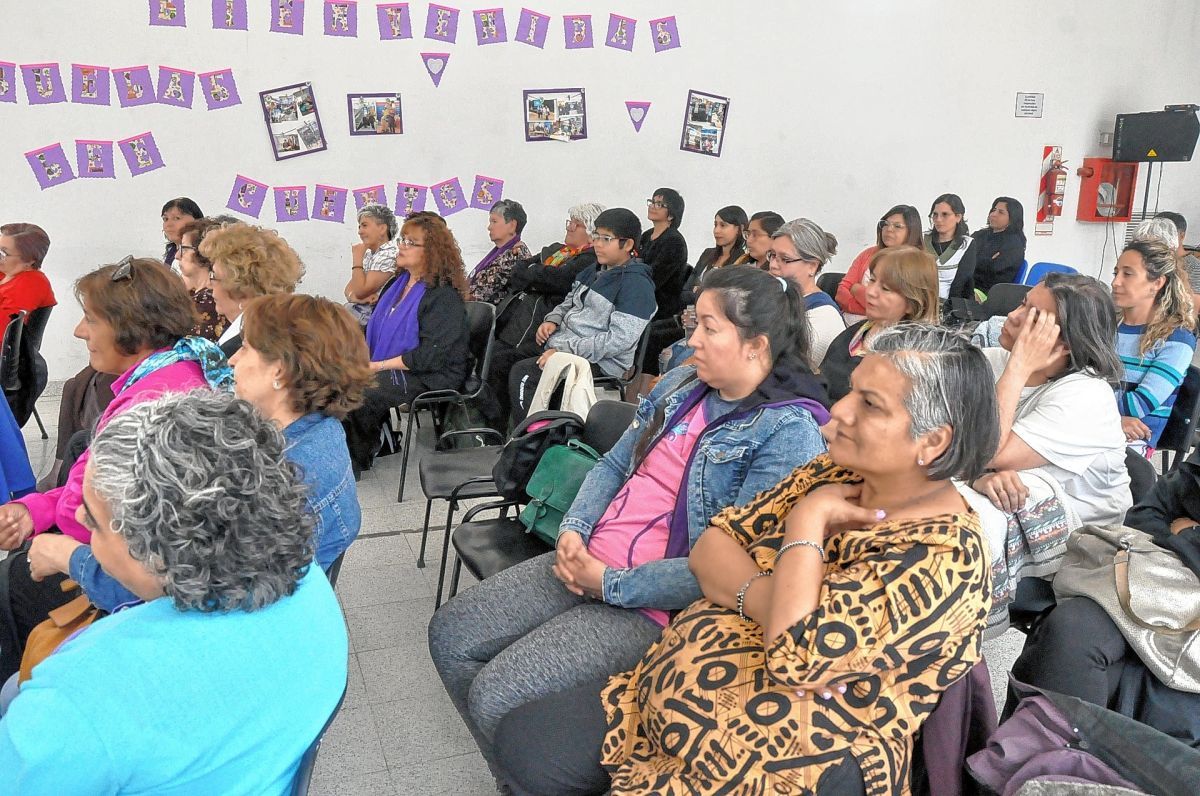 Las Abuelas Lee Cuentos de Comodoro Rivadavia cumplieron 10 años de actividad
