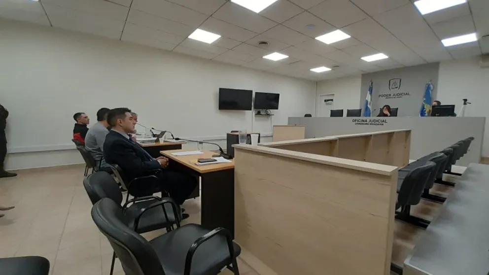 Comenzó juicio por jurados por tentativa de homicidio agravado a personal policial