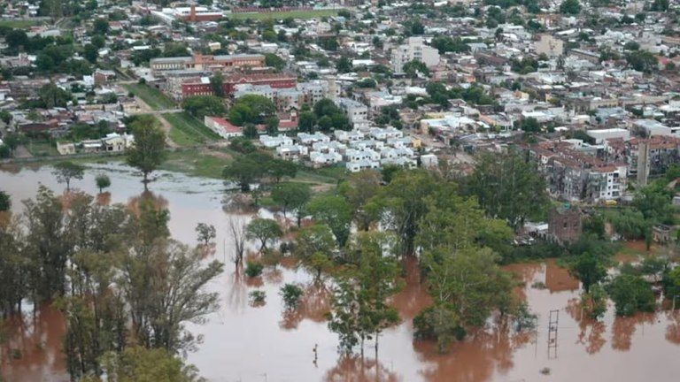 Cerca de 500 familias fueron evacuadas por las intensas lluvias y la crecida de los ríos en Concordia