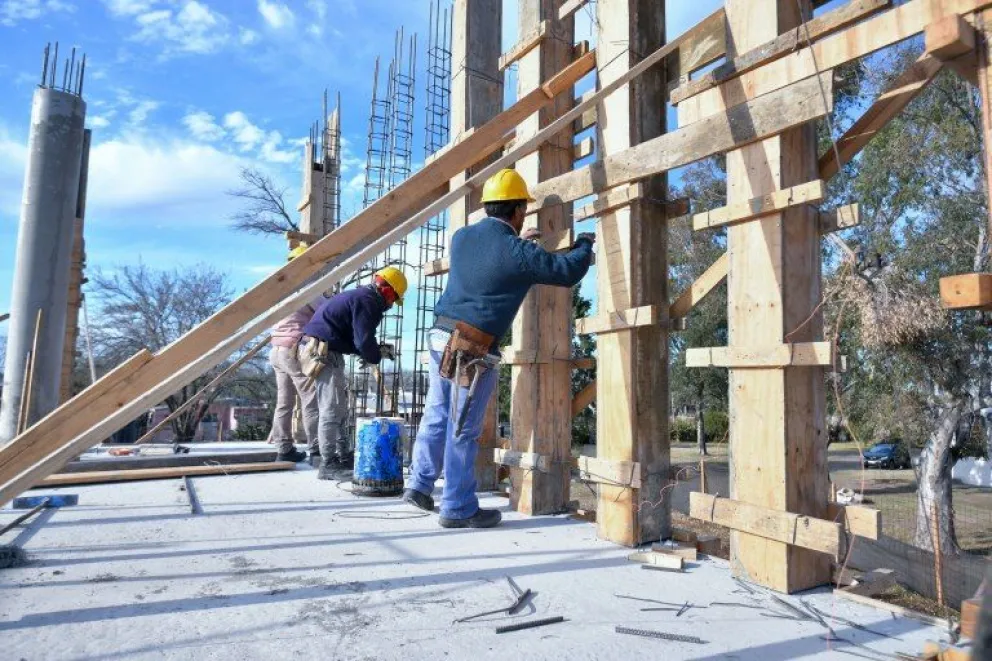 Por la recesión, es prácticamente nula la demanda laboral: casi ninguna empresa busca empleados