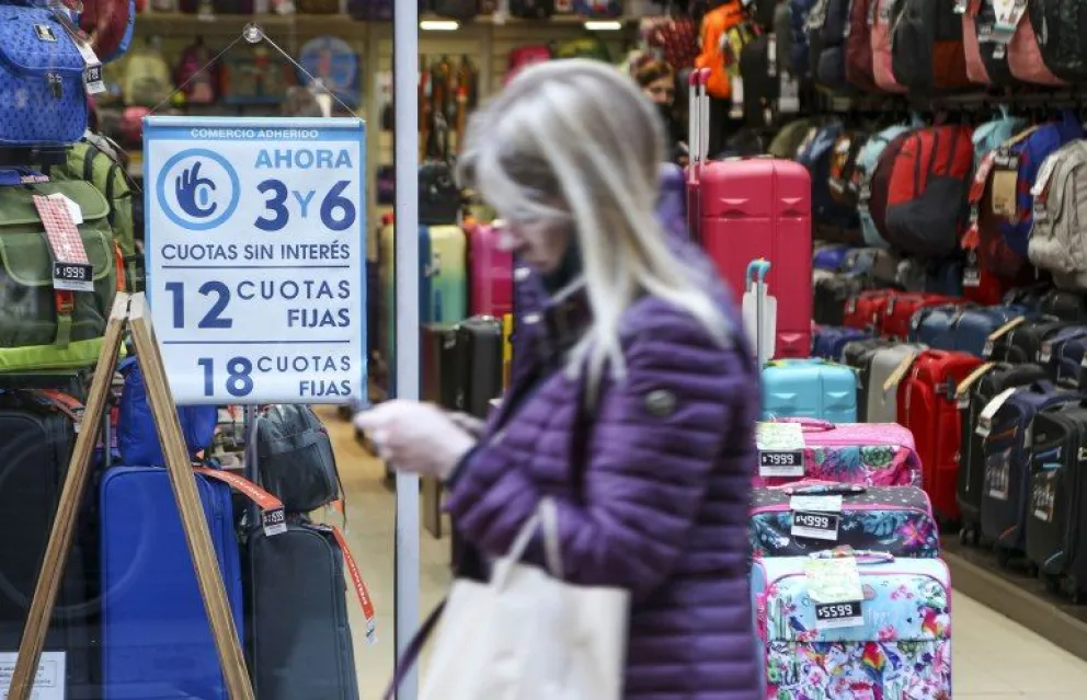 Por la suba de precios y el clima electoral, las ventas de las pymes cayeron 2,9% interanual en noviembre