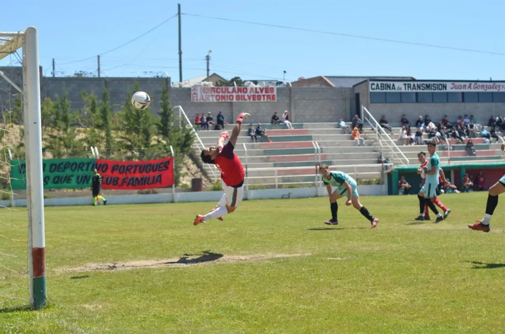 Newbery es finalista por el empate de Portugués