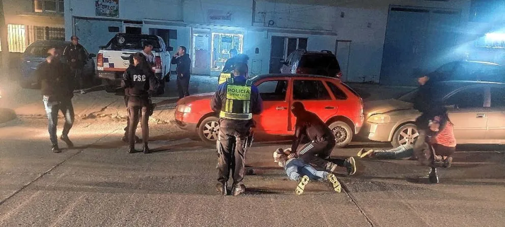 Caleta Olivia: Duro golpe a una banda de “roba cubiertas” que también operaba en Pico Truncado