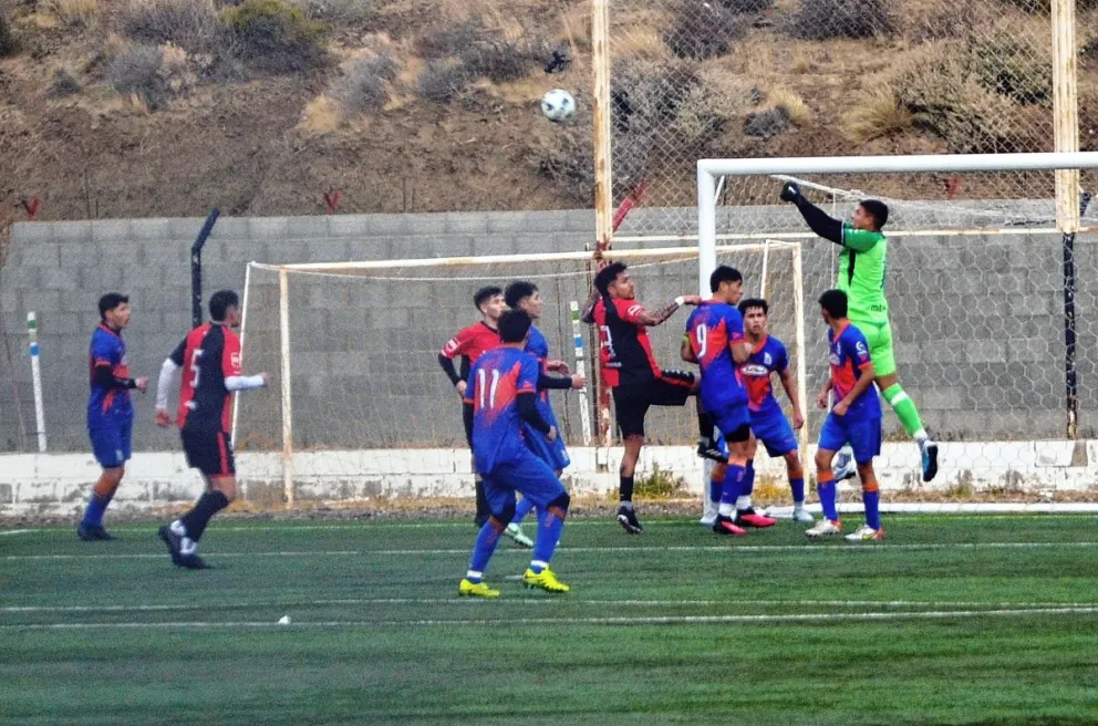 Huracán ya es finalista del Zonal