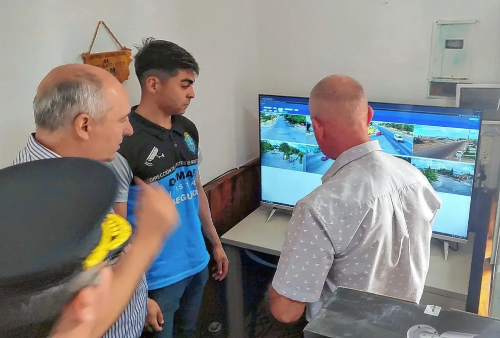 Seguridad: El Gobierno del Chubut inauguró un Centro de Monitoreo en Gaiman