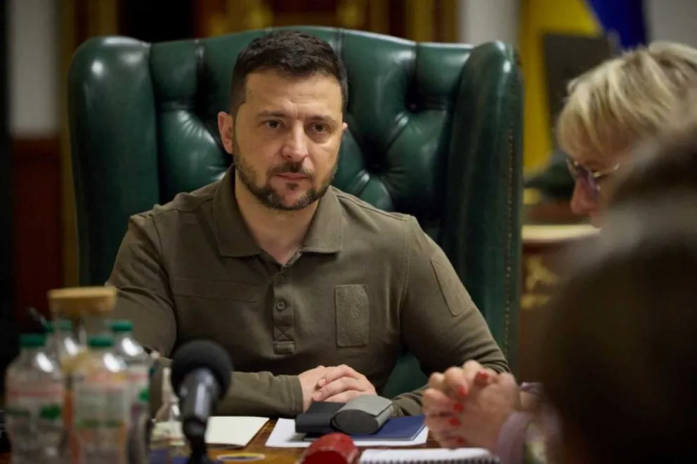 Zelenski admitió que sin ayuda estadounidense las fuerzas ucranianas deberían retirarse