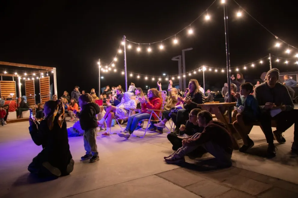 Rada Tilly: un nuevo patio gastronómico, shows y deporte para el fin de semana largo