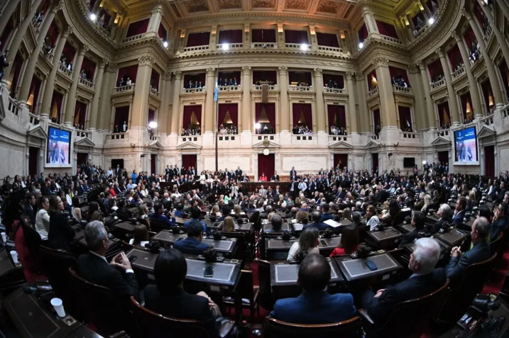 La oposición se repartió entre buenos deseos y críticas hacia Milei tras su asunción presidencial