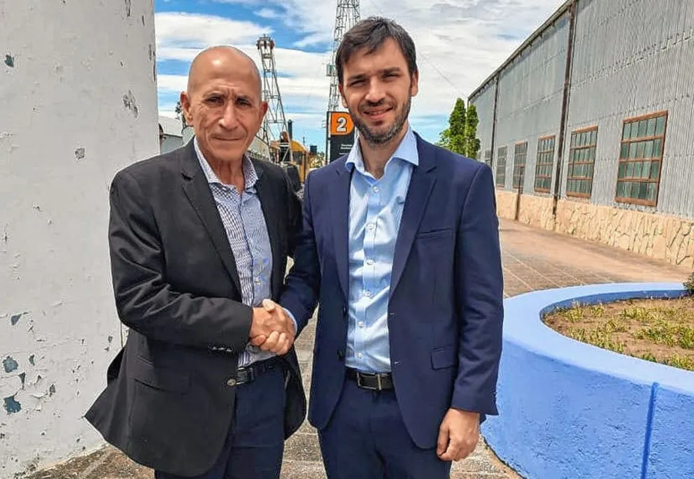 Llugdar encabezó el acompañamiento de Petroleros Jerárquicos en el Día del Petróleo